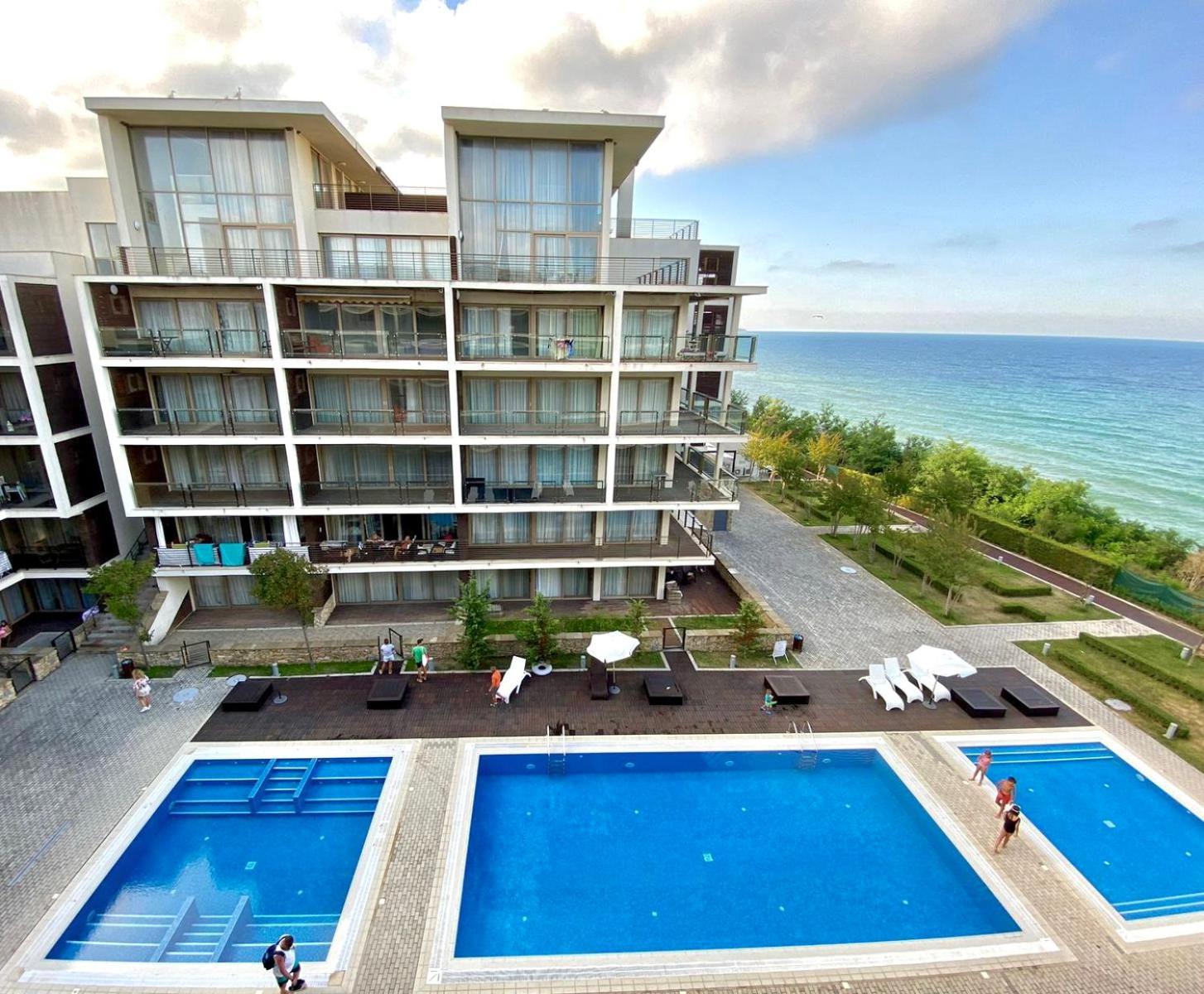 Sea View Penthouse Apartment Obzor Luaran gambar
